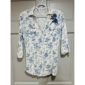 FANG Women Top Size Small Western distressed Floral Snap Closure 3/4 Sleeves